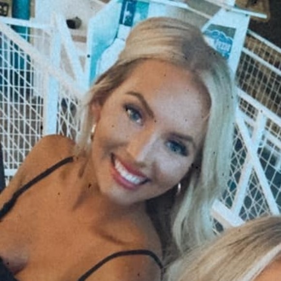 carolineeepaige